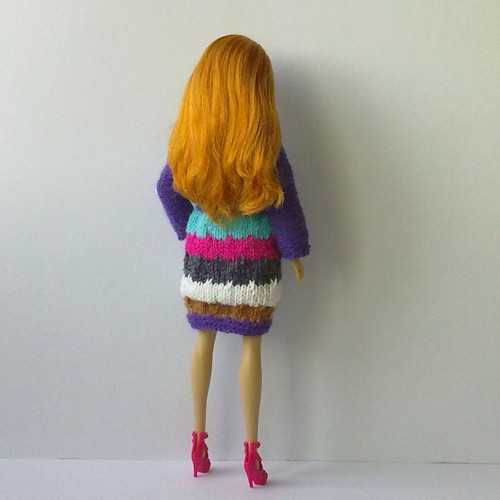 Oblečky pro Barbie - kabát — foto 2