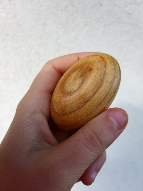 Modřínový valounek do ruky — foto 2