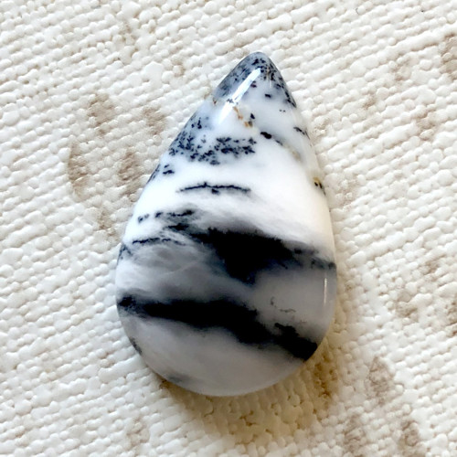 Dendritický opál kabošon DO-A004 — foto 2