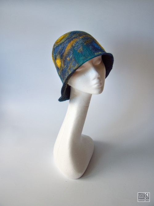 Klobouk - Starry Night — foto 6