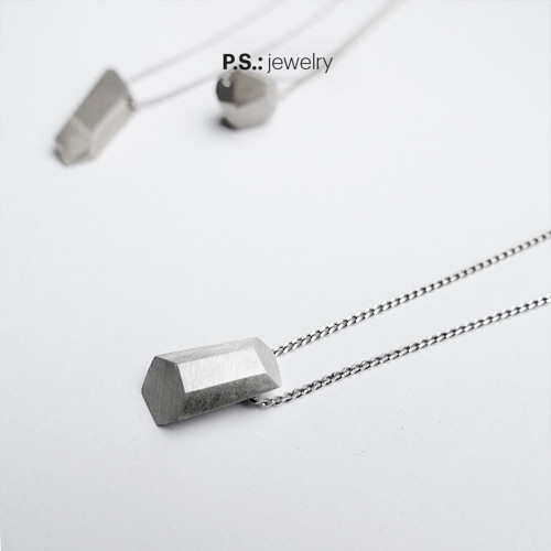 NÁHRDELNÍK Crystal . 02 — foto 5
