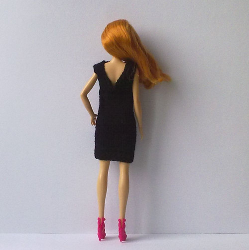 Oblečky pro Barbie - kabátek, šaty — foto 4
