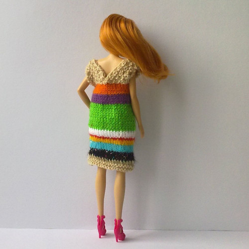 Oblečky pro Barbie - šaty — foto 3