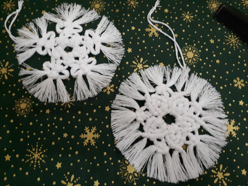 Vánoční macramé ozdoby Bílá sada 5 — foto 3