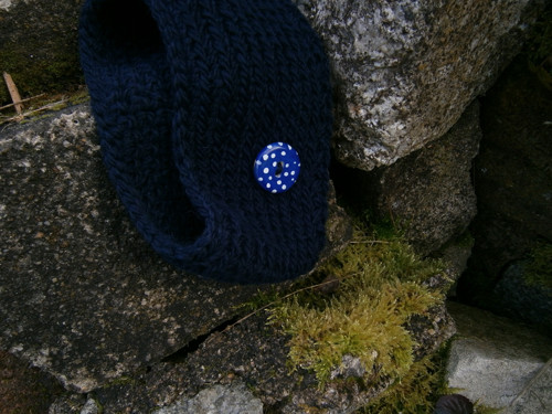 Čelenka - modrá s knoflíčkem — foto 2