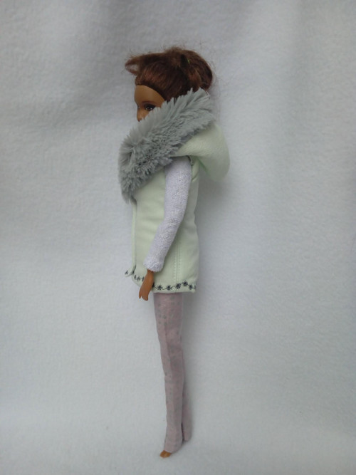 Vestička pro Barbie — foto 2
