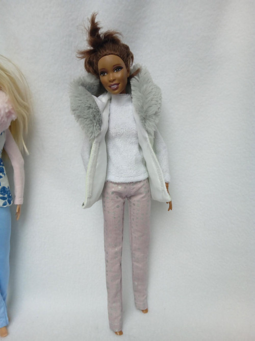Vestička pro Barbie — foto 3