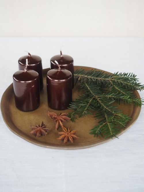 Adventní talíř hnědý — foto 2