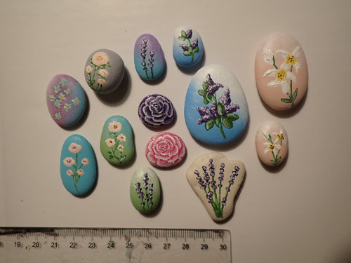 Malovaný mini kamínek — foto 2