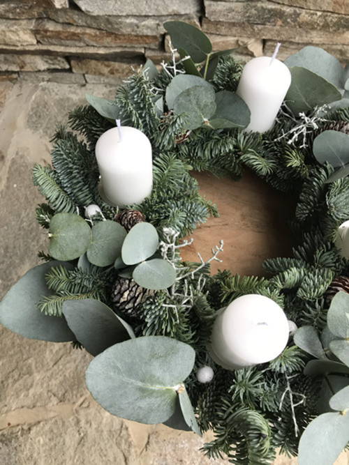 Eukalyptový adventní věnec — foto 4