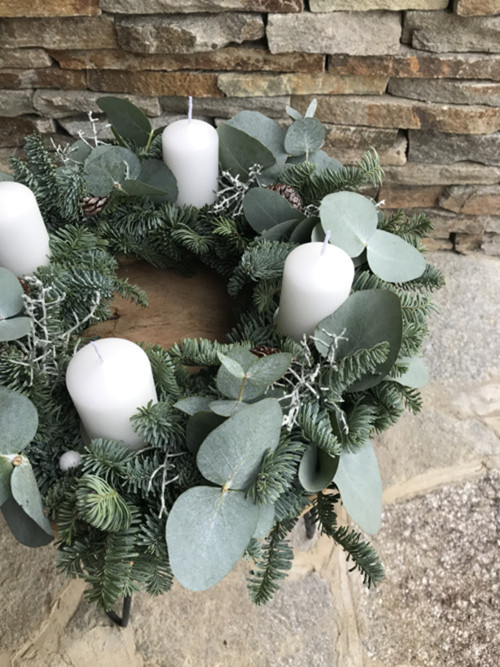Eukalyptový adventní věnec — foto 5