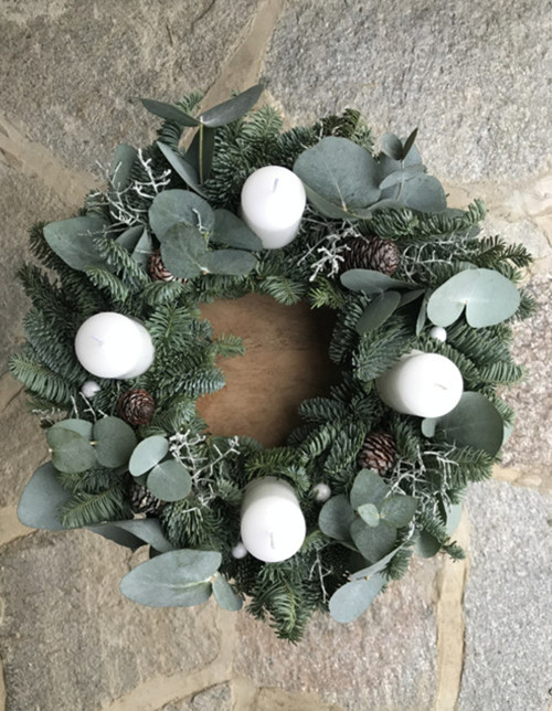 Eukalyptový adventní věnec — foto 3