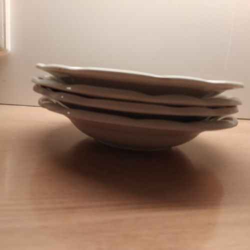 Silnostěnné talíře — foto 2