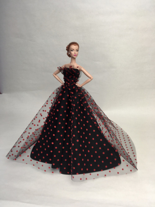 Šaty pro panenku Barbie — foto 4
