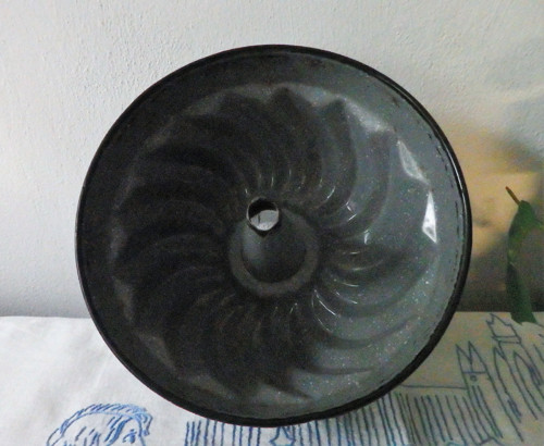 Smaltovaná bábovka — foto 2