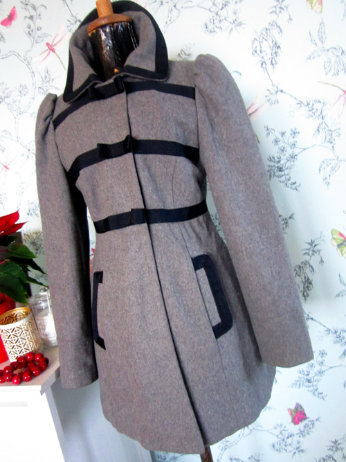 Kabát ve stylu Coco Chanel — foto 2