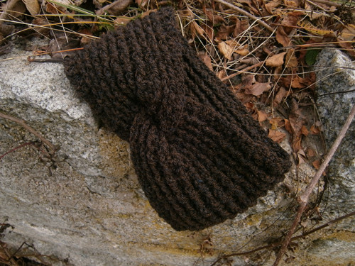 Čelenka twistka čokoládová — foto 2