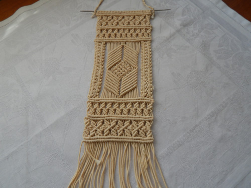 Drhaný krásný závěs na zeď - MACRAMÉ 2 — foto 3
