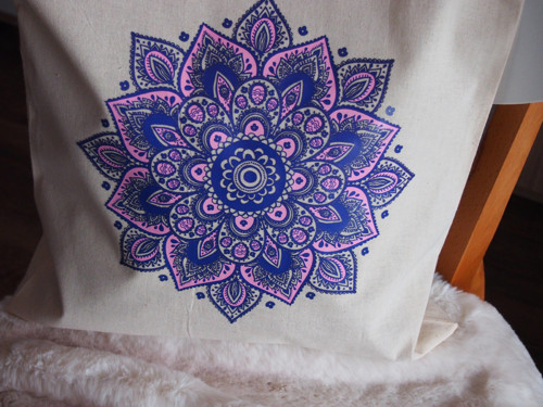 Fialová mandala — foto 2