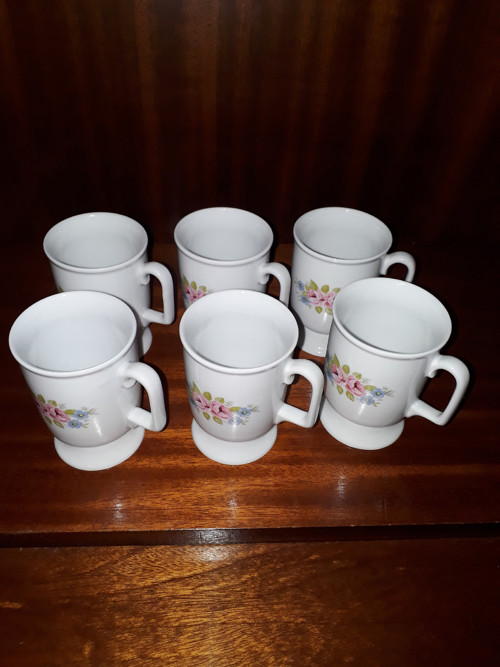 Retro porcelánový hrníček... — foto 3
