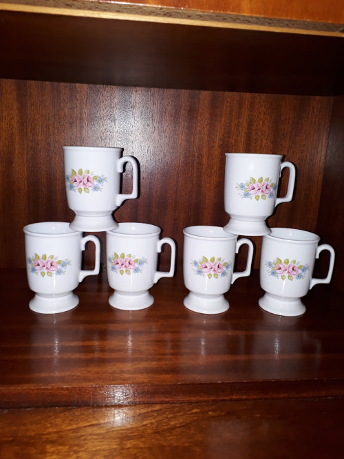 Retro porcelánový hrníček... — foto 2