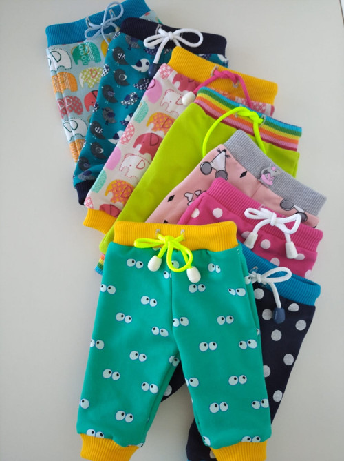 Tepláčky pro Baby Born sestřičku — foto 5