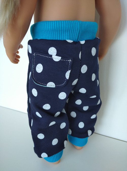 Tepláčky pro Baby Born sestřičku — foto 2