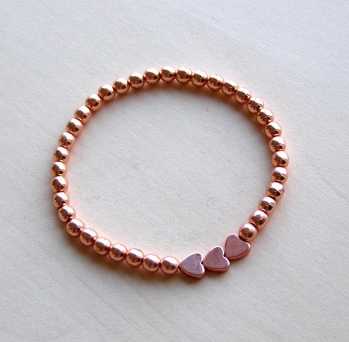Náramek - HEMATIT ROSE GOLD - 3 SRDCE — foto 2