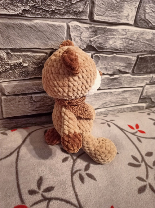 Háčkovaný medvídek z měkké příze — foto 2