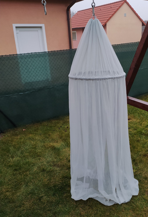 Jen tak šedě vlát — foto 2