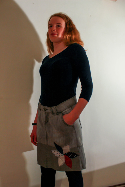 Šedá džínová sukně, vel. 38 — foto 2