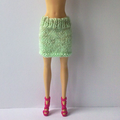 Oblečky pro Barbie - sukně — foto 3