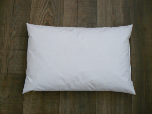 Polštářek peřový 40x60cm — foto 2