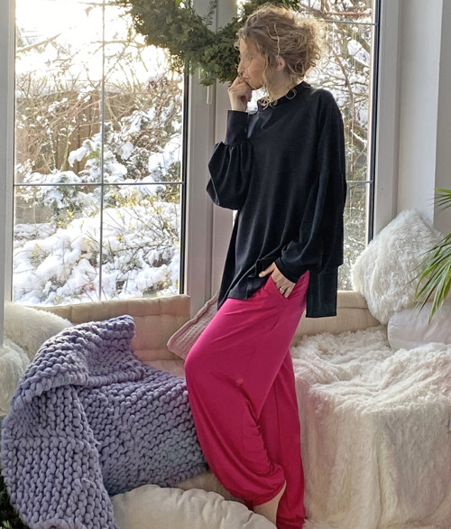 Černá oversize mikina — foto 2