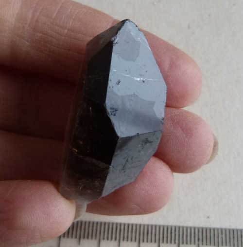 Záhněda - krystal - 3,7 cm — foto 3