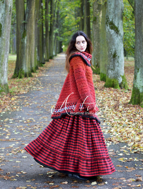 Desiré - pončo s rukávmi — foto 2