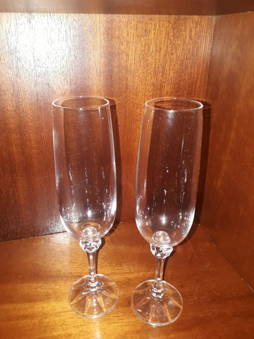 Staré sklenice na sekt... — foto 2