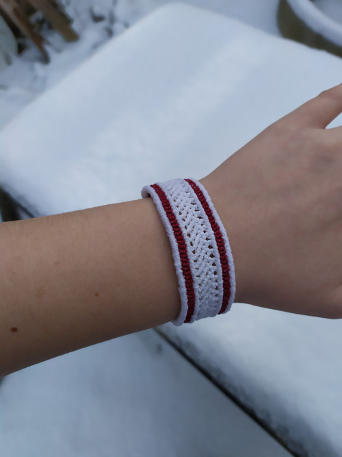 Macrame náramek bílý — foto 5