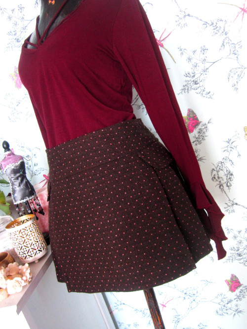 Minisukýnka retro Twiggy — foto 2
