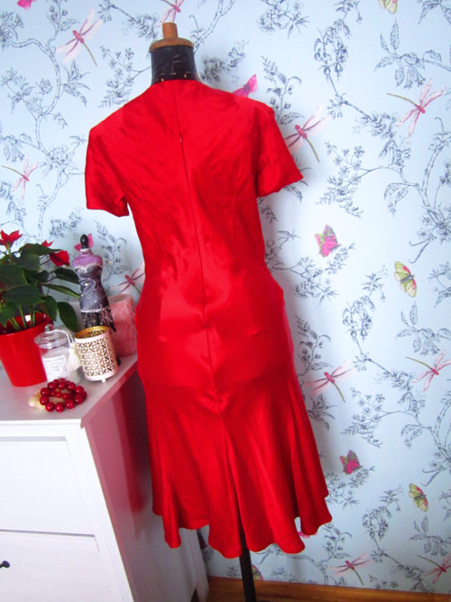 Šaty fatal red, 100% hedvábí — foto 5