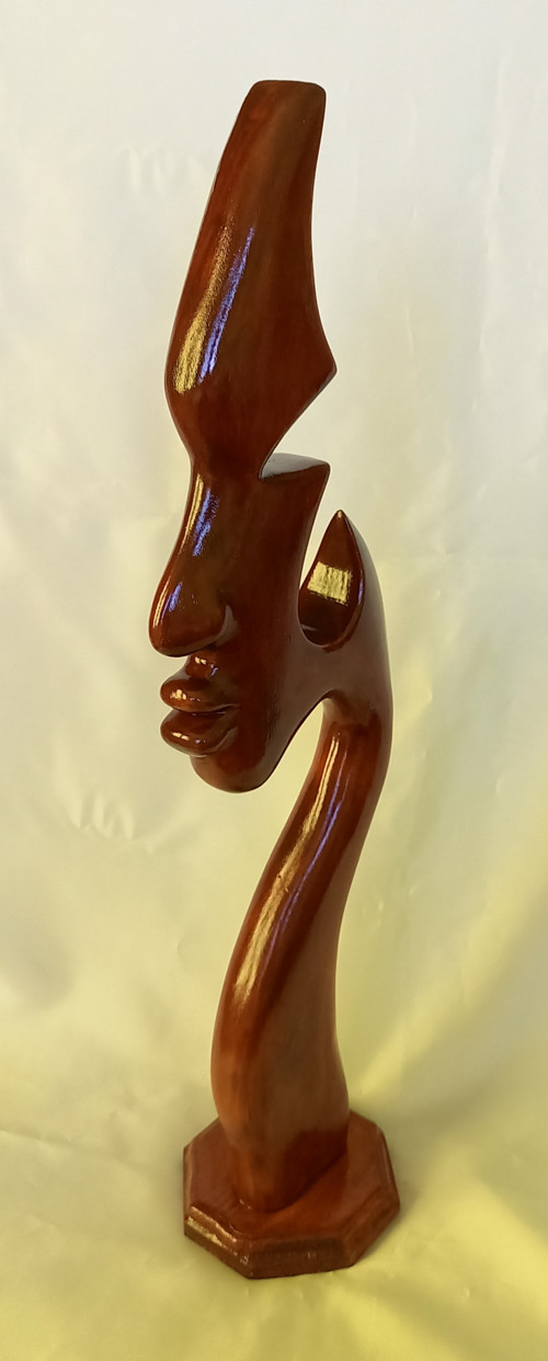 Dřevěná figurka — foto 2