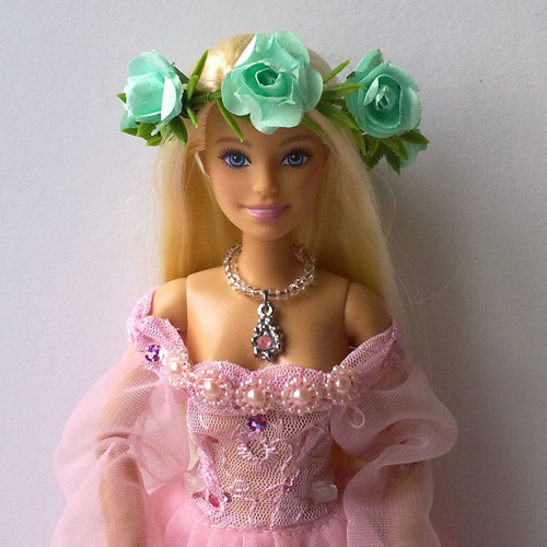 Květinový věnec pro Barbie — foto 2