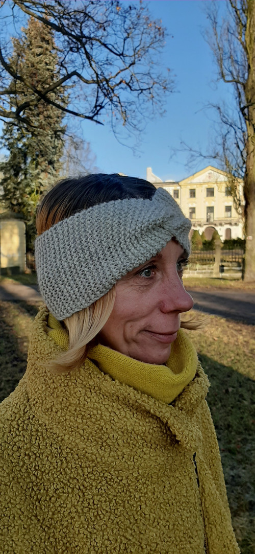 Čelenka černá — foto 4