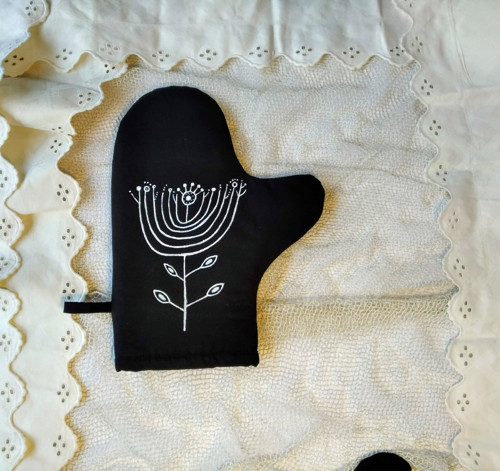 Černé chňapky — foto 3