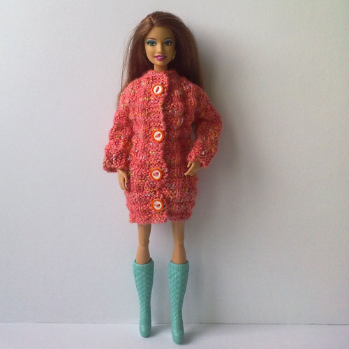 Oblečky pro Barbie - kabát — foto 2
