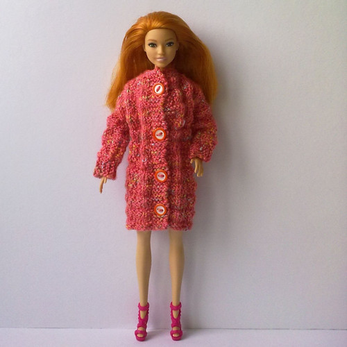 Oblečky pro Barbie - kabát — foto 4