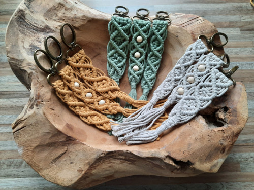 Macrame klíčenky — foto 2