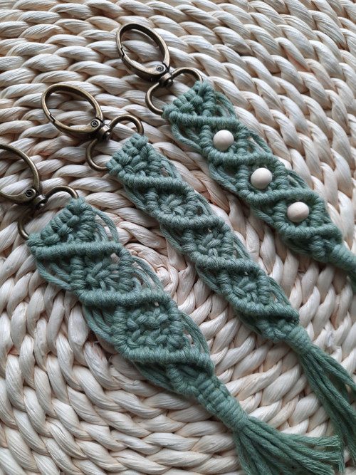 Macrame klíčenky — foto 5