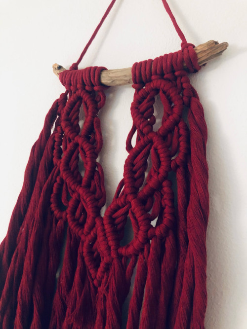 Macramé na větvi dlouhé 22cm — foto 2