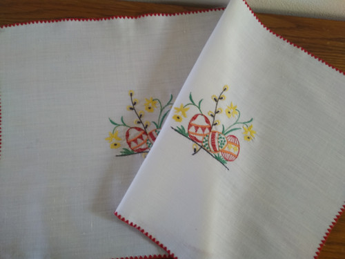 Velikonoční vyšívaná dečka — foto 2